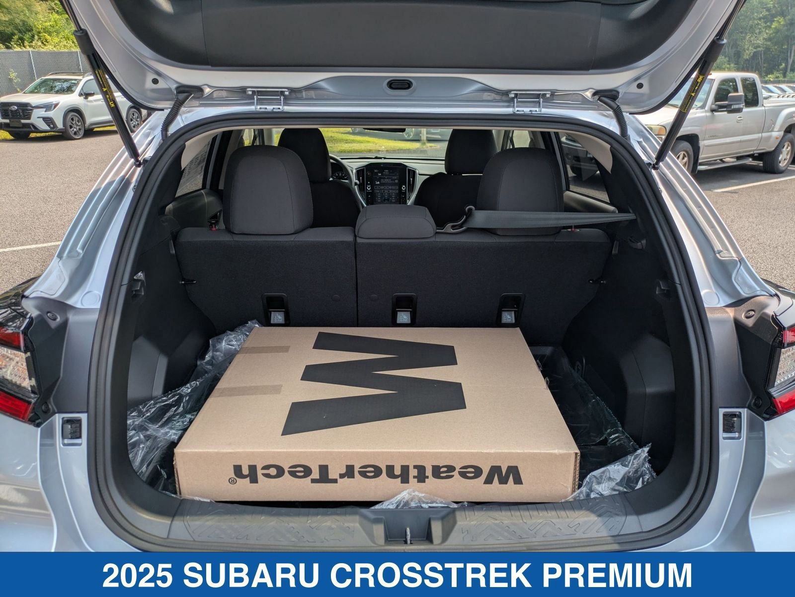 Certified 2025 Subaru Crosstrek 2.0i Premium image 17