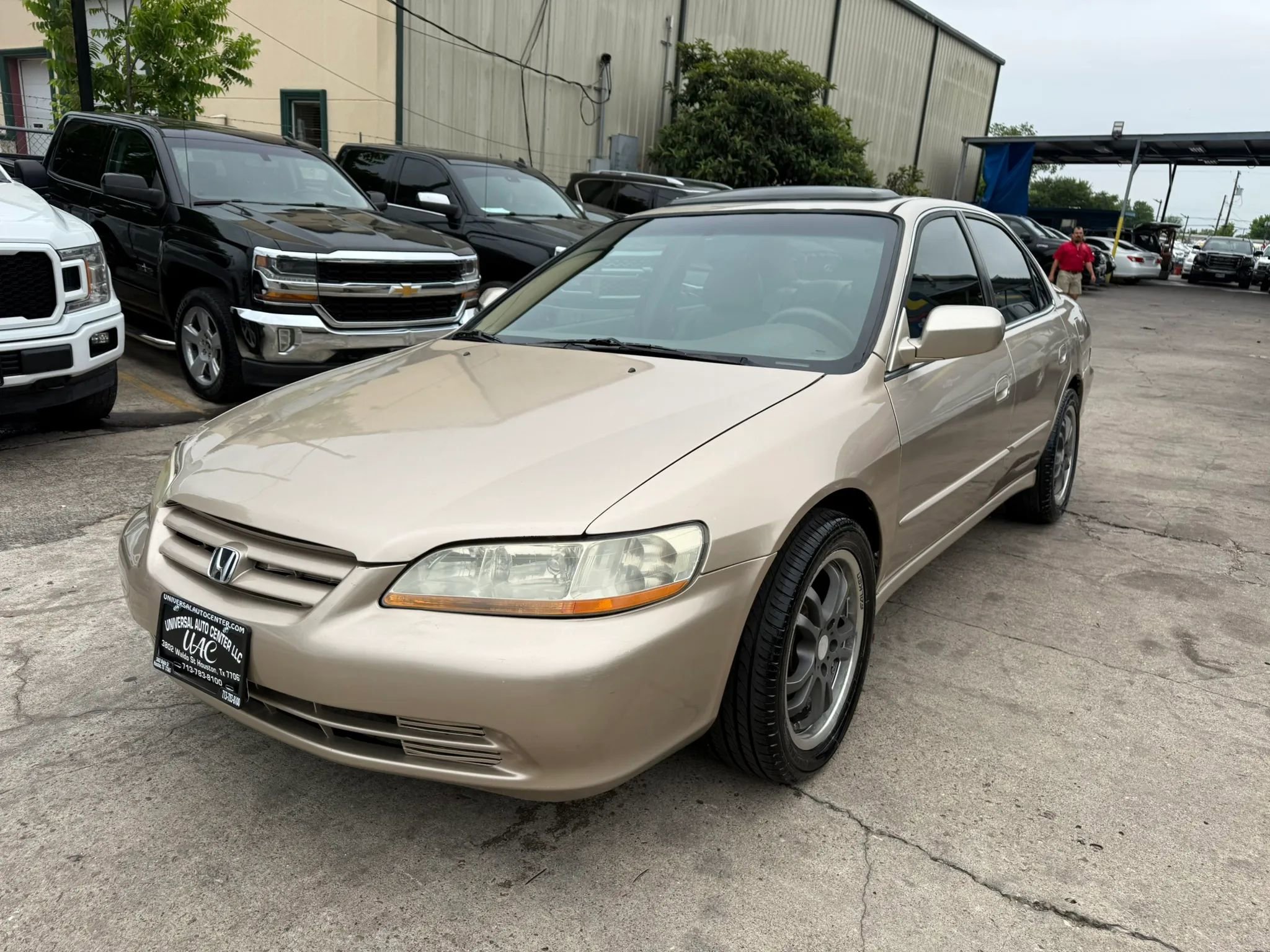 Used 2000 Honda Accord EX image 3