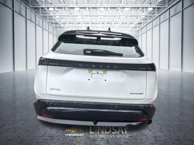 Used 2023 Nissan Ariya FWD image 3