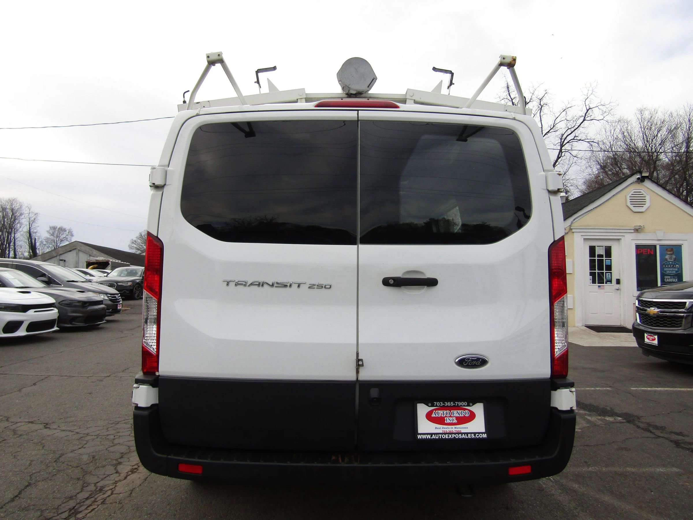 Used 2020 Ford Transit 250 Low Roof w/ Load Area Protection Package RWD image 6