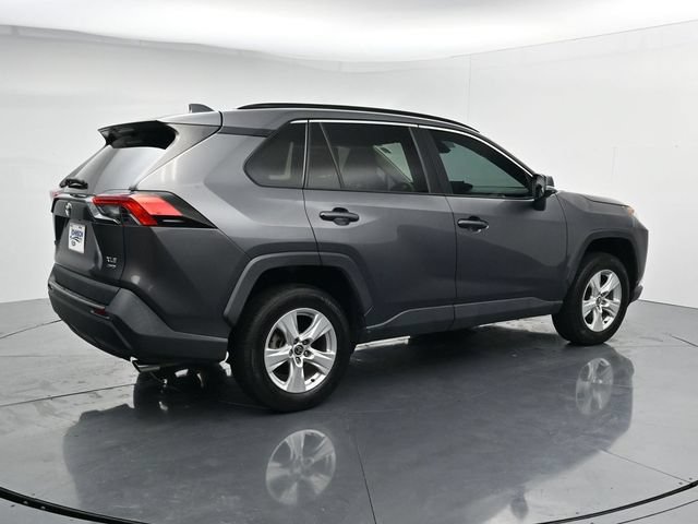 Used 2021 Toyota RAV4 XLE AWD/4WD image 10