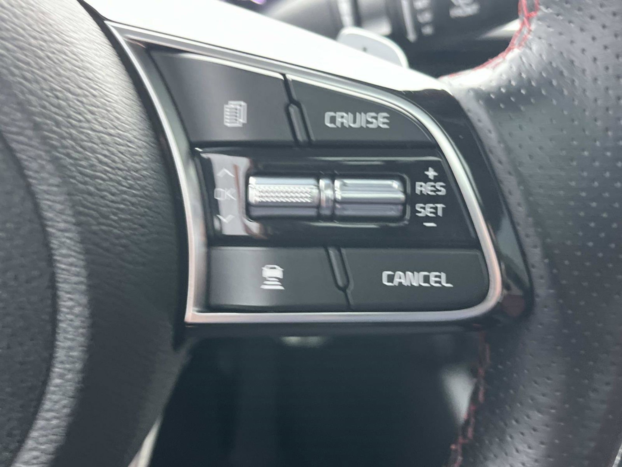 Used 2020 Kia Optima SX image 26