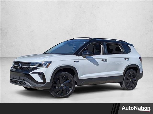 Used 2024 Volkswagen Taos SE video 1