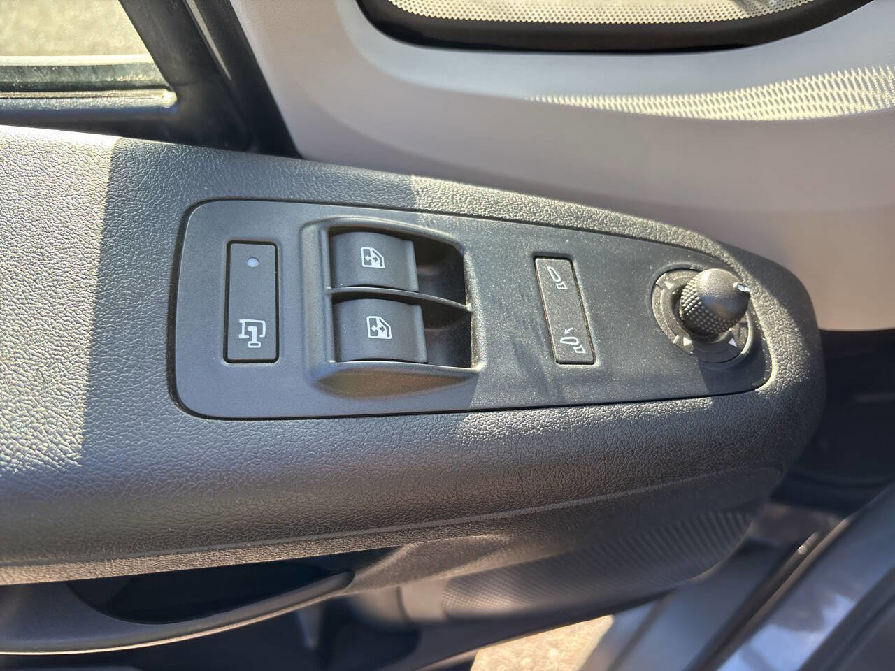 Used 2016 RAM ProMaster 2500 w/ Interior Convenience Group image 22