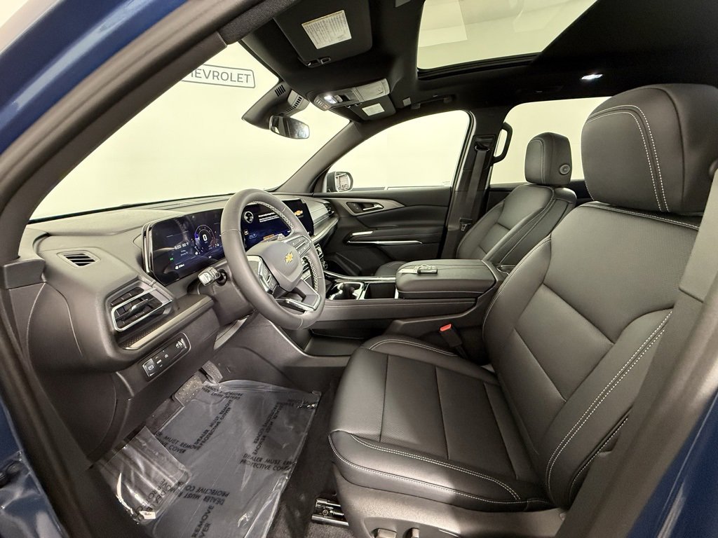 New 2026 Chevrolet Traverse LT w/ Sun and Wheel Package image 14