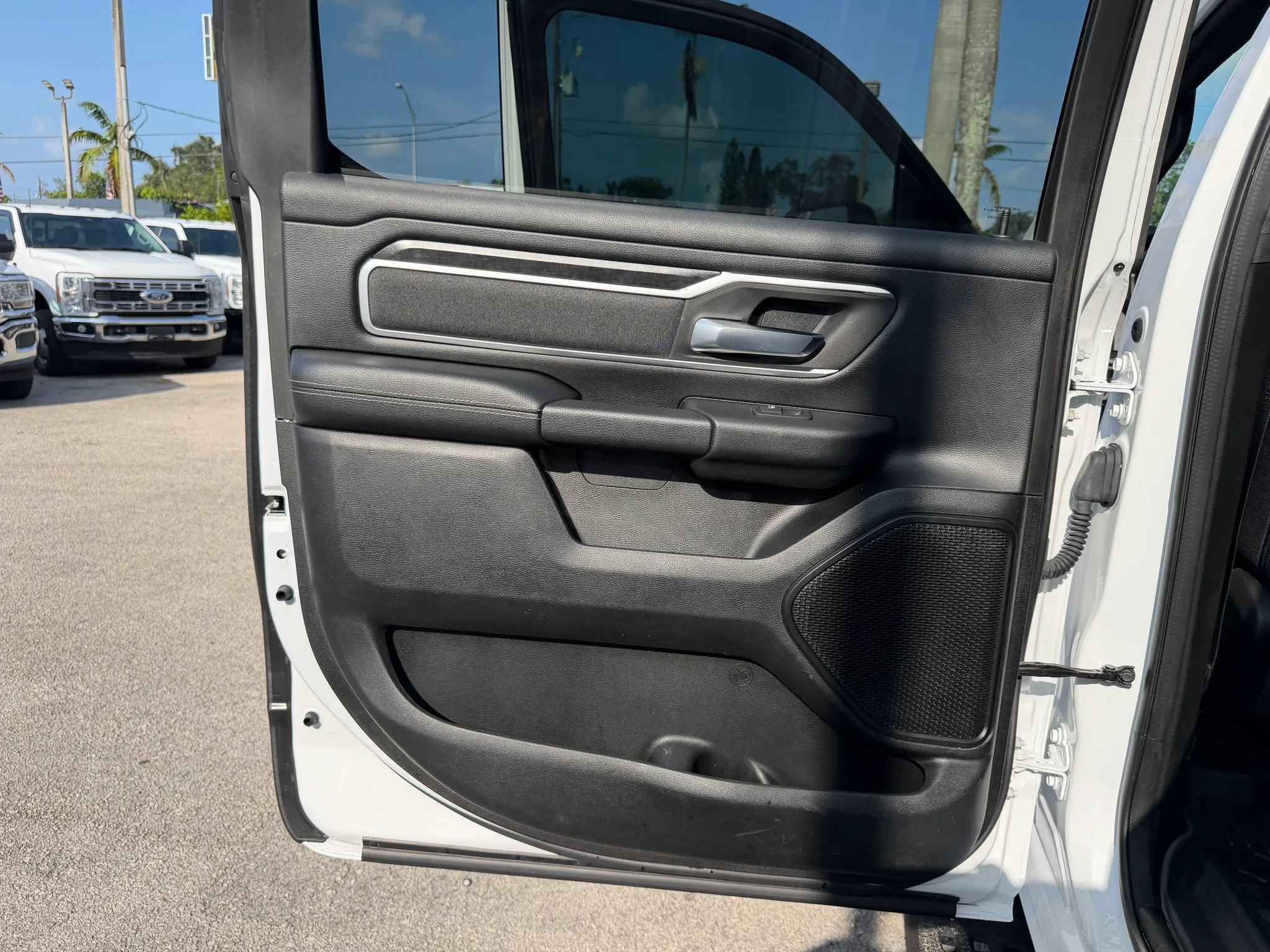 Used 2020 RAM 1500 Big Horn AWD/4WD image 10