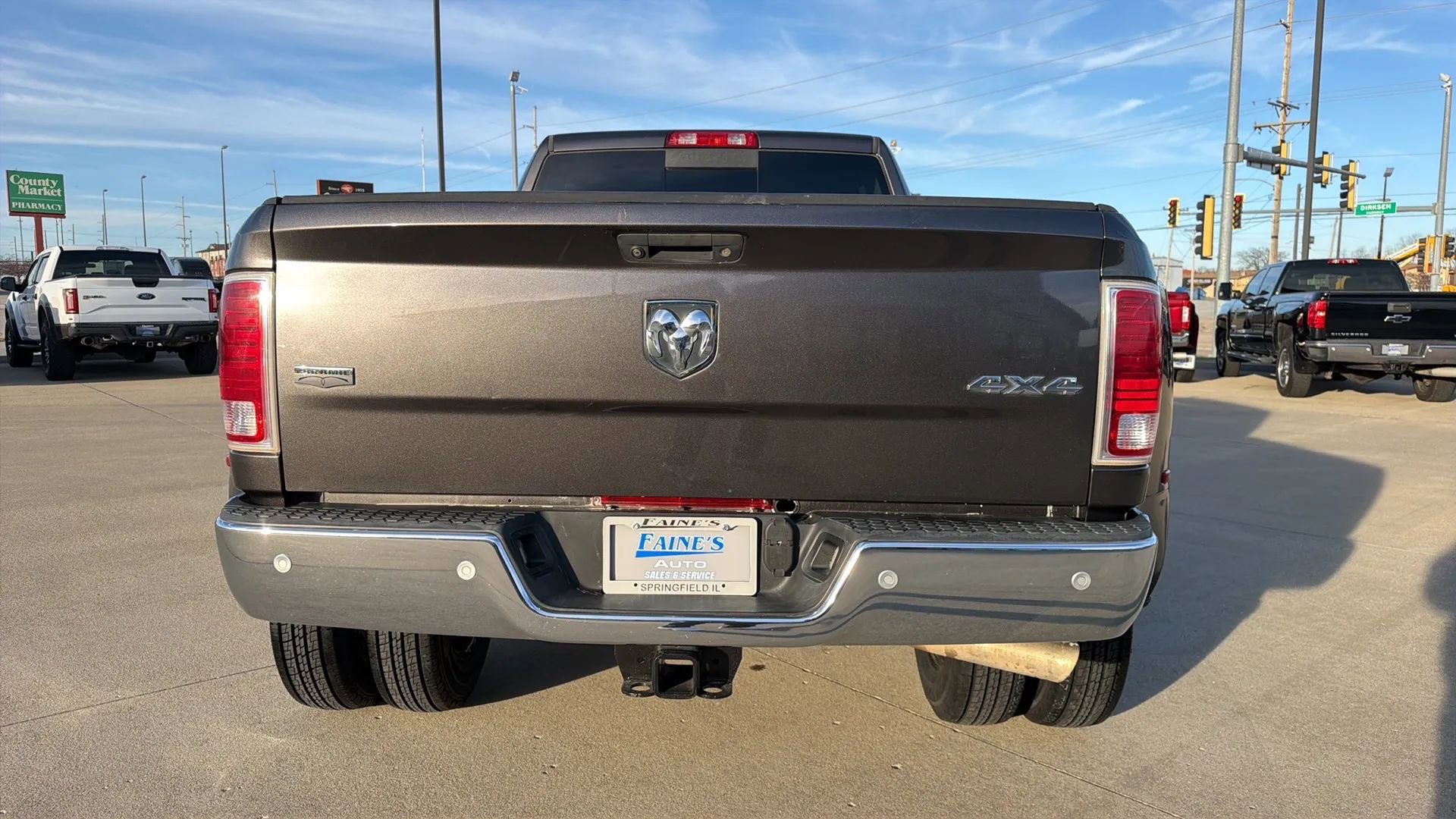 Used 2018 RAM 3500 Laramie image 20