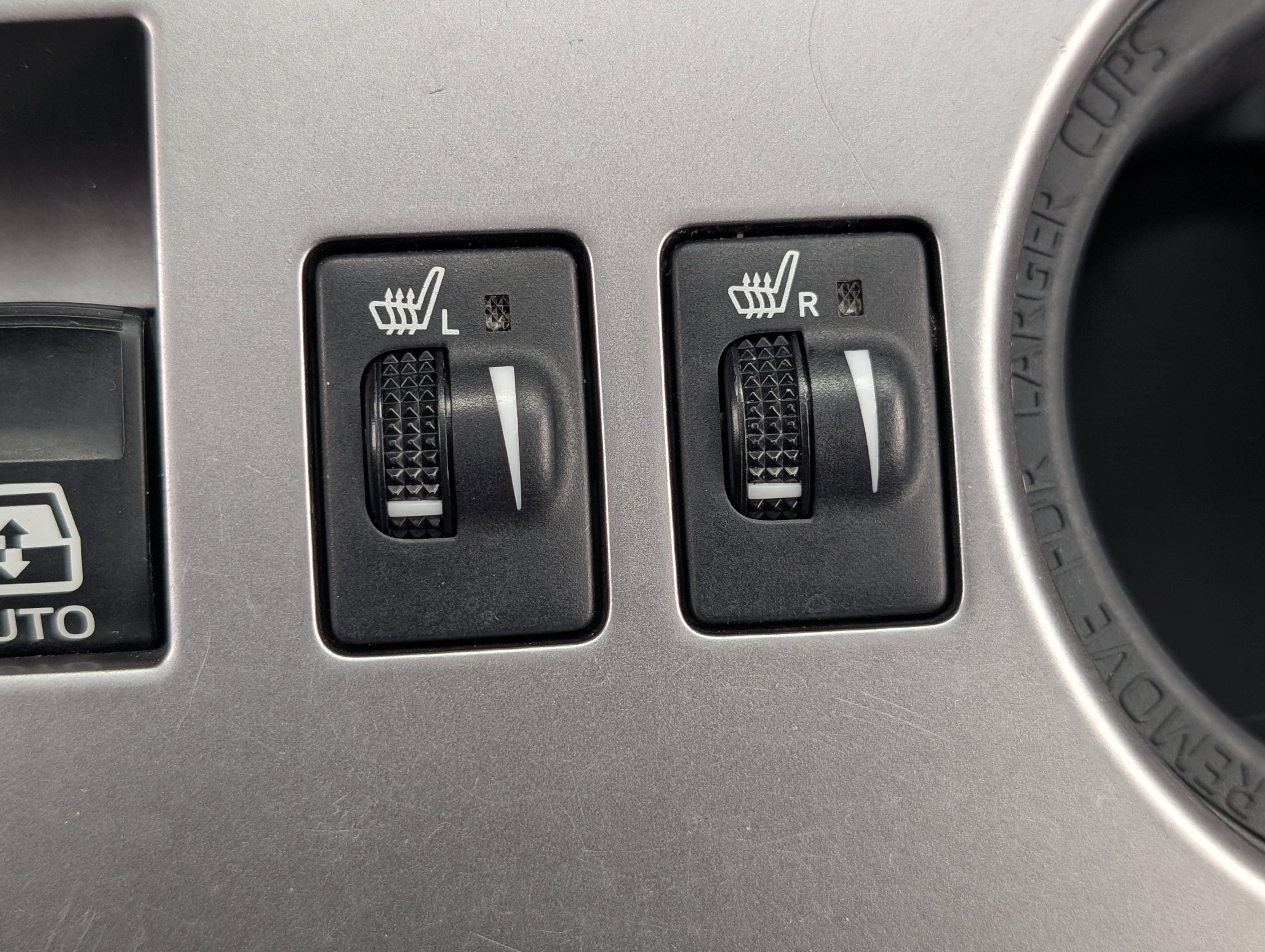 Used 2020 Toyota 4Runner SR5 Premium w/ Moonroof Package image 33