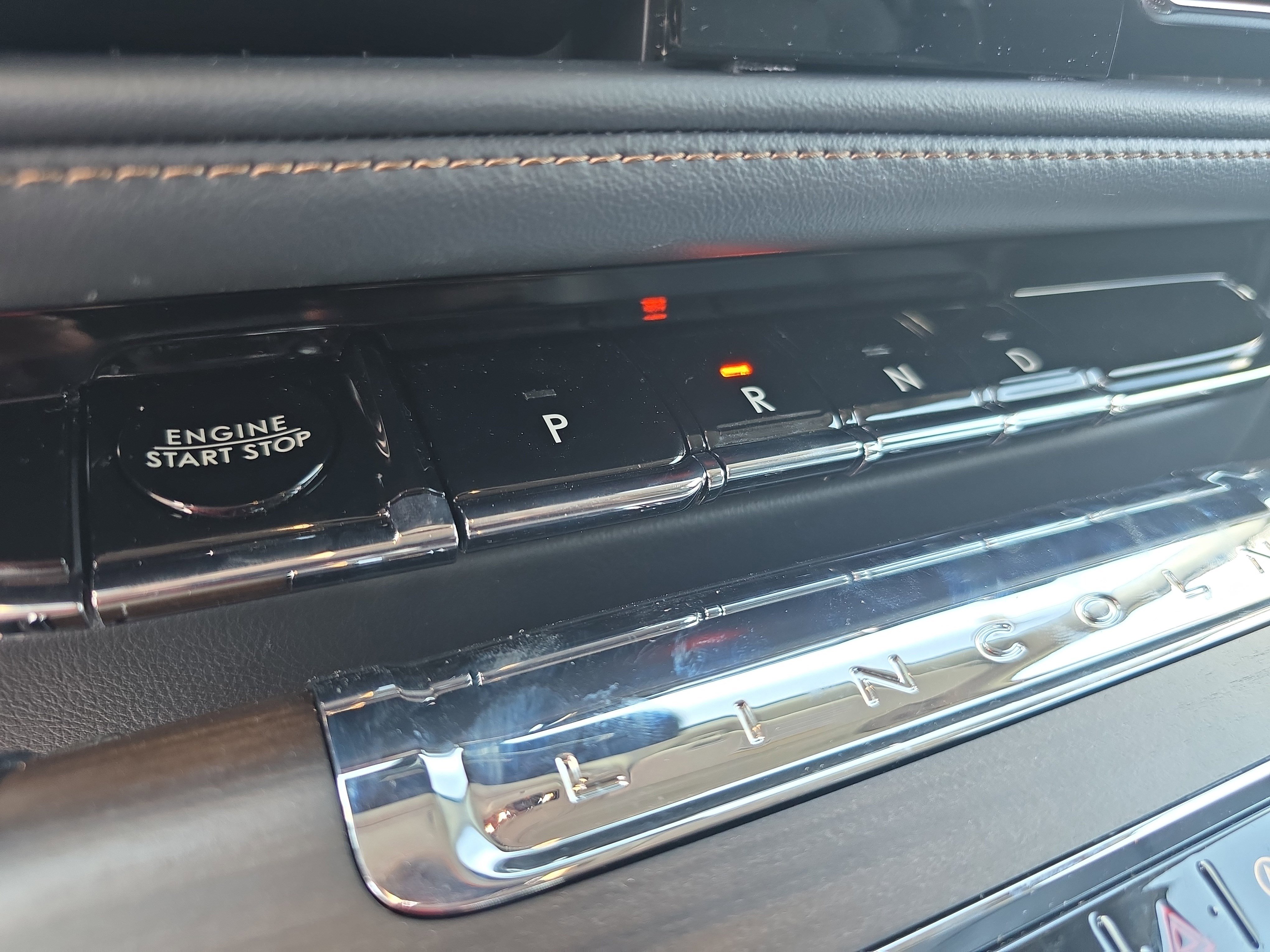 New 2025 Lincoln Aviator Reserve w/ Equipment Group 201A image 24