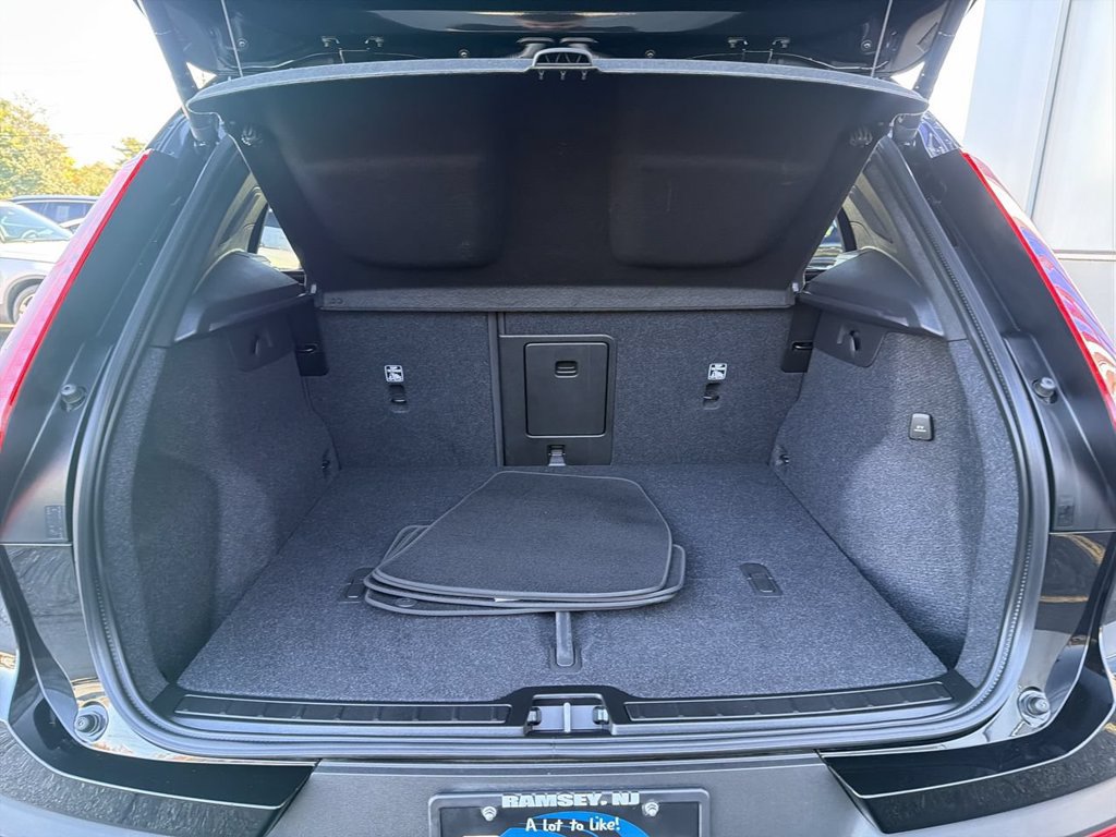 New 2026 Volvo XC40 B5 Ultra w/ Climate Package AWD/4WD image 27