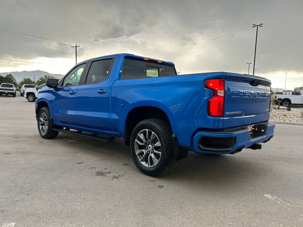 Used 2025 Chevrolet Silverado 1500 RST w/ Convenience Package II AWD/4WD image 4