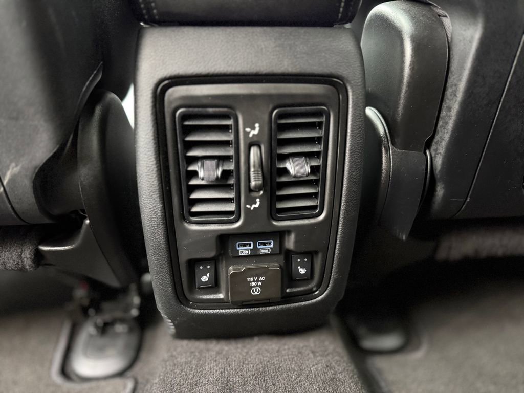 Used 2022 Dodge Durango GT AWD/4WD image 29