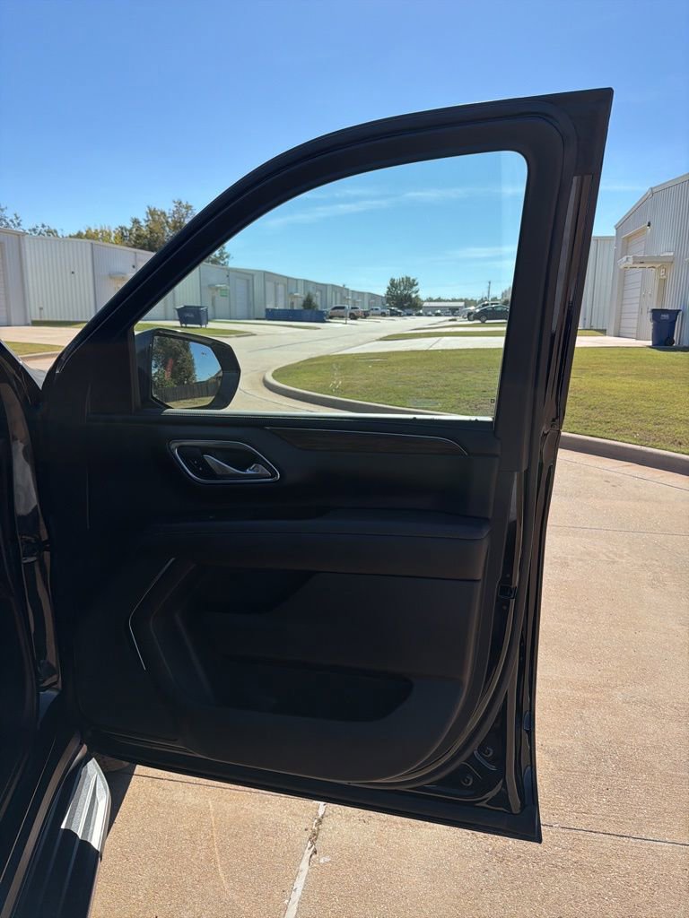 Used 2023 Chevrolet Suburban LS w/ Driver Alert Package image 51