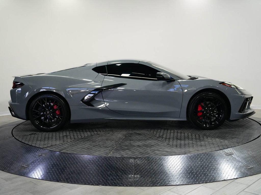 Used 2024 Chevrolet Corvette Stingray Premium Cpe w/ 3LT RWD image 5