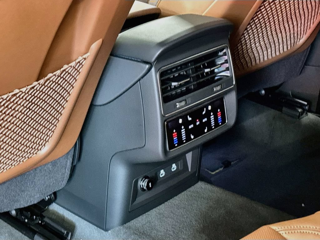 New 2026 Audi Q8 Premium Plus AWD/4WD image 17