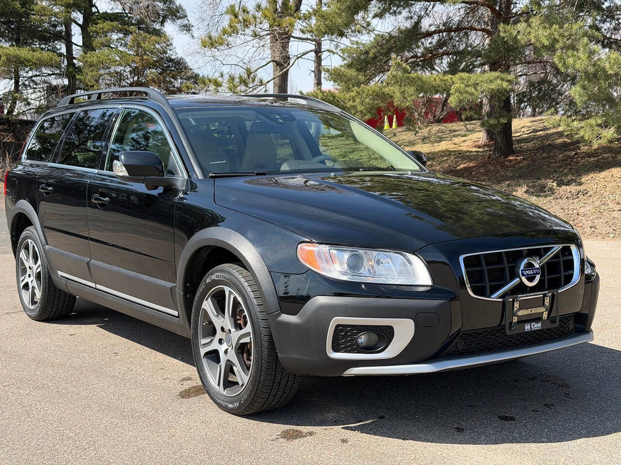 Used 2012 Volvo XC70 T6 Premier Plus image 1