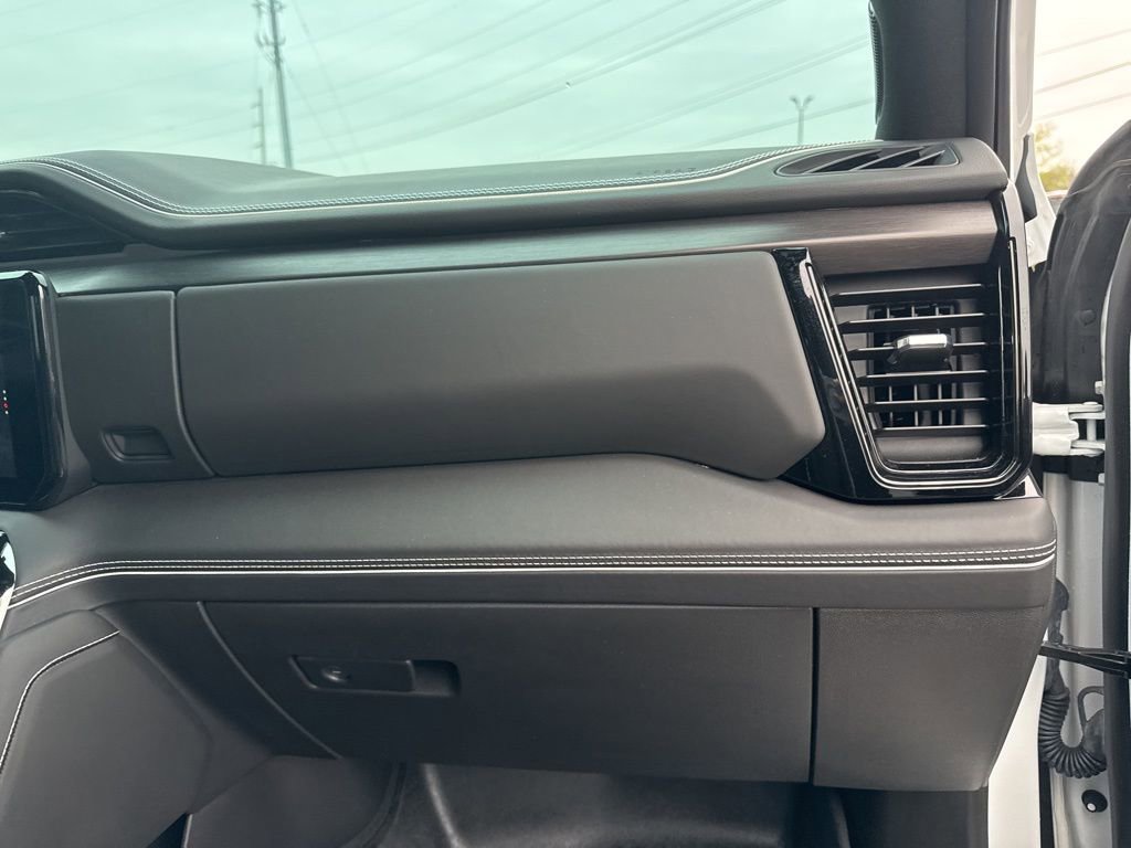 Used 2024 GMC Sierra 1500 AT4X w/ AT4X AEV Edition image 20