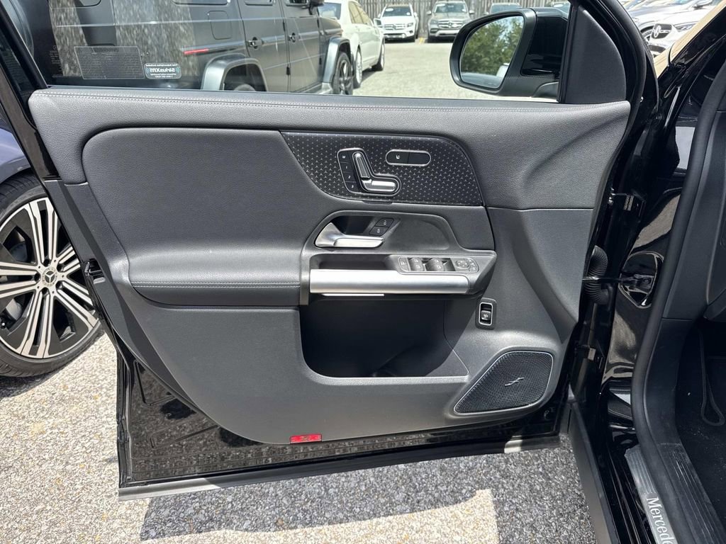Used 2025 Mercedes-Benz GLA 250 image 19