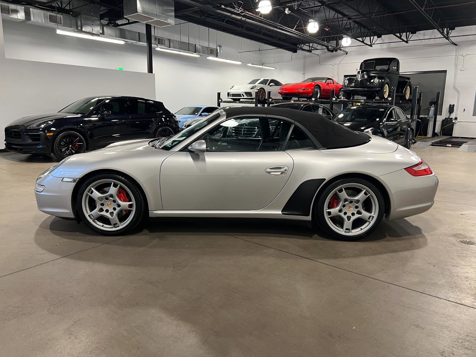 Used 2006 Porsche 911 Carrera 4S image 6