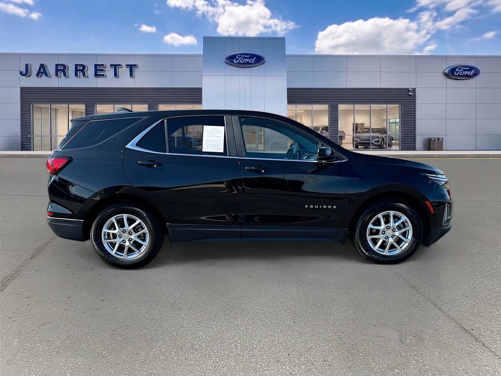 Used 2024 Chevrolet Equinox LT FWD image 8