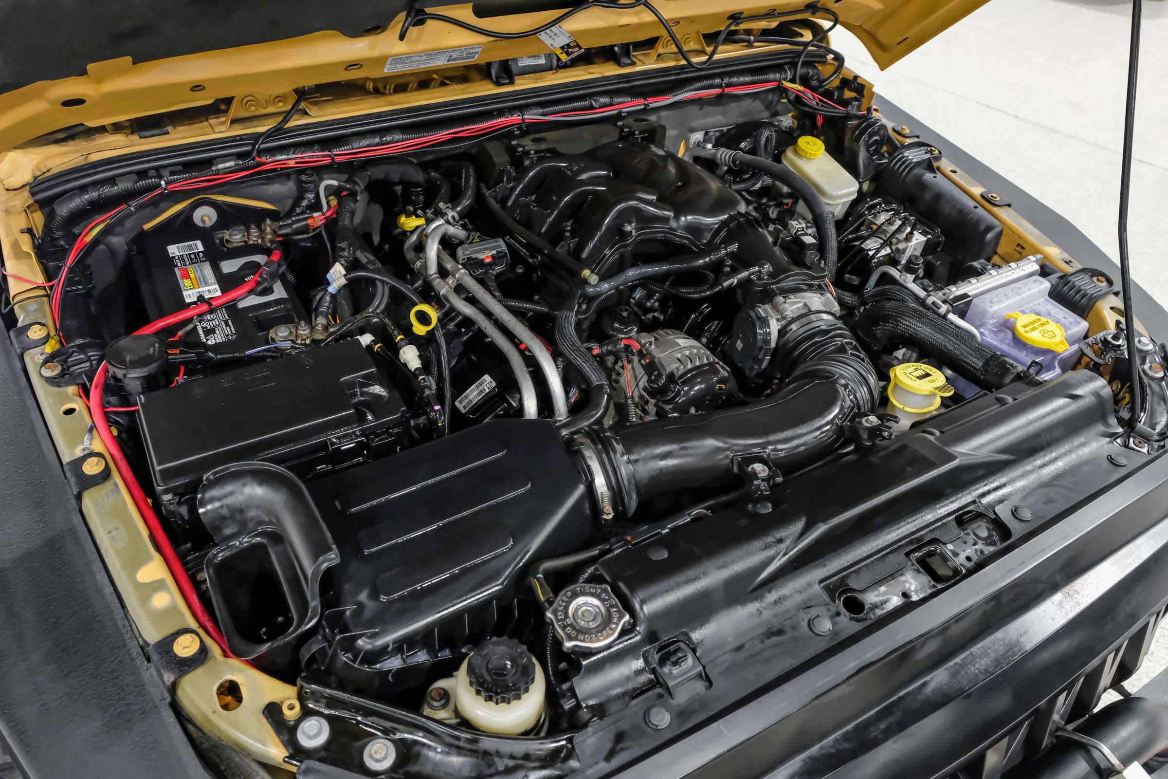 Used 2014 Jeep Wrangler Unlimited Rubicon image 53