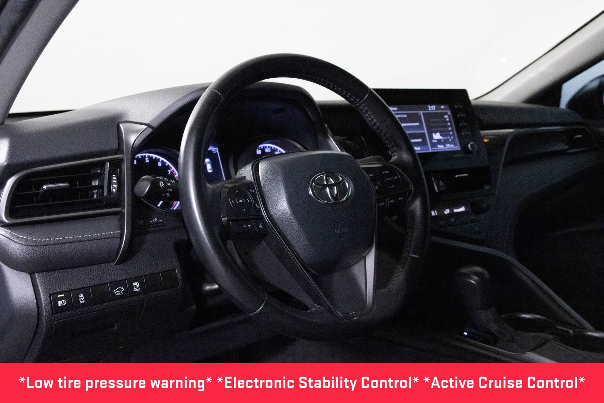 Used 2021 Toyota Camry SE image 5