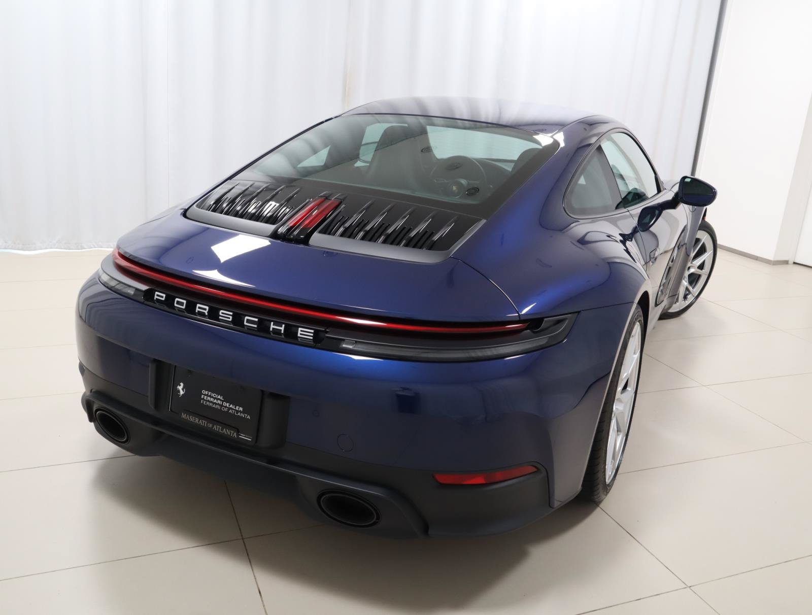 Used 2025 Porsche 911 Carrera RWD image 5