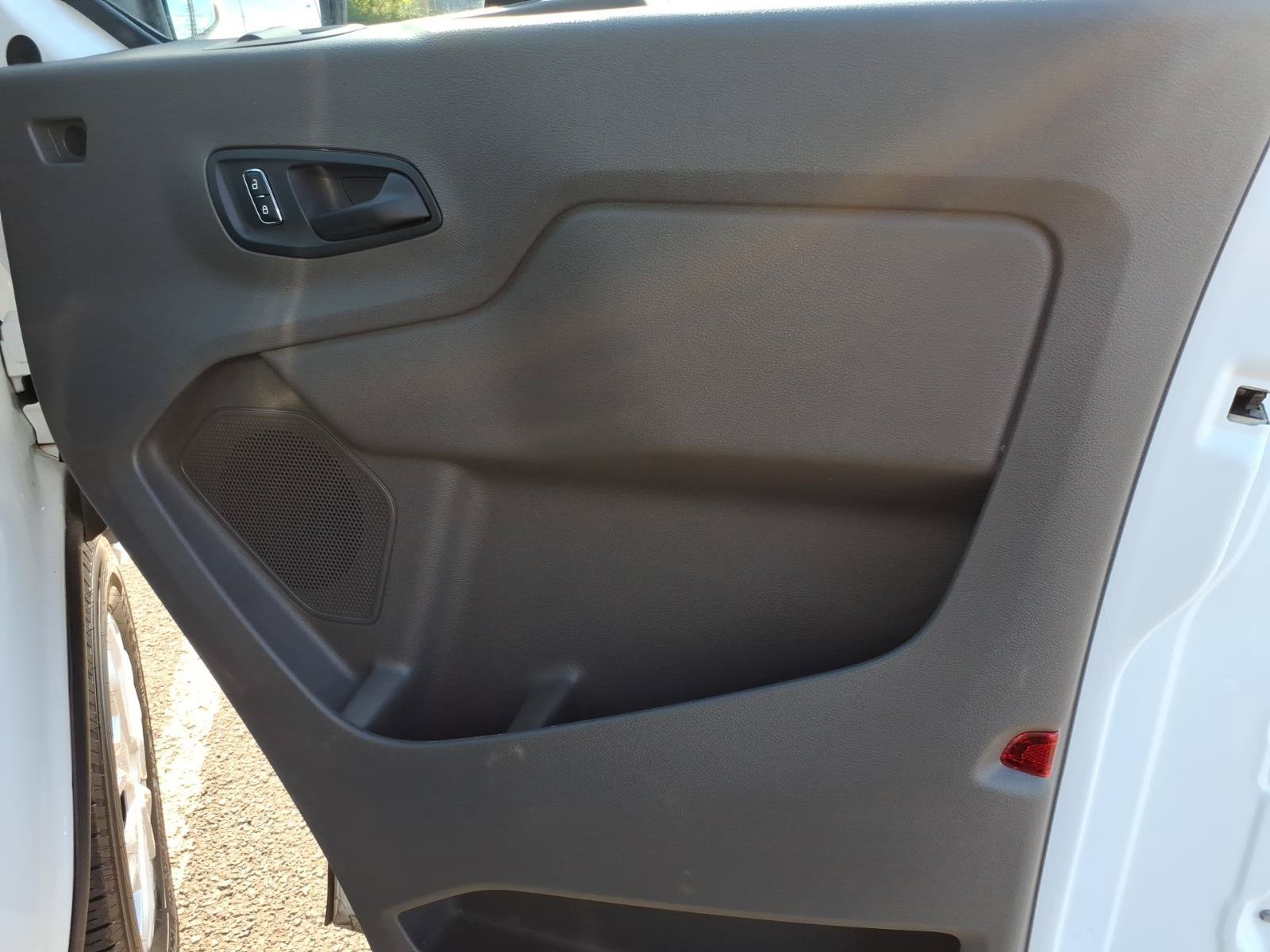 Used 2024 Ford Transit 350 XLT RWD image 10