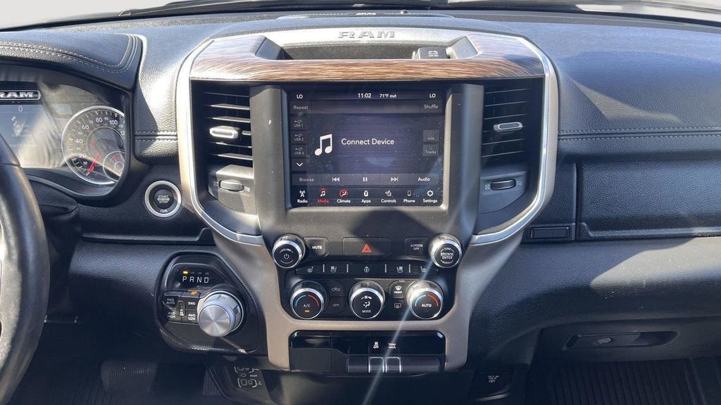 Used 2020 RAM 1500 Laramie image 29