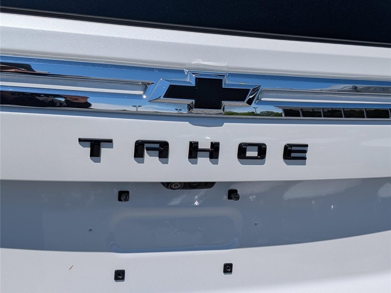 Used 2024 Chevrolet Tahoe Premier w/ Advanced Technology Package AWD/4WD image 9