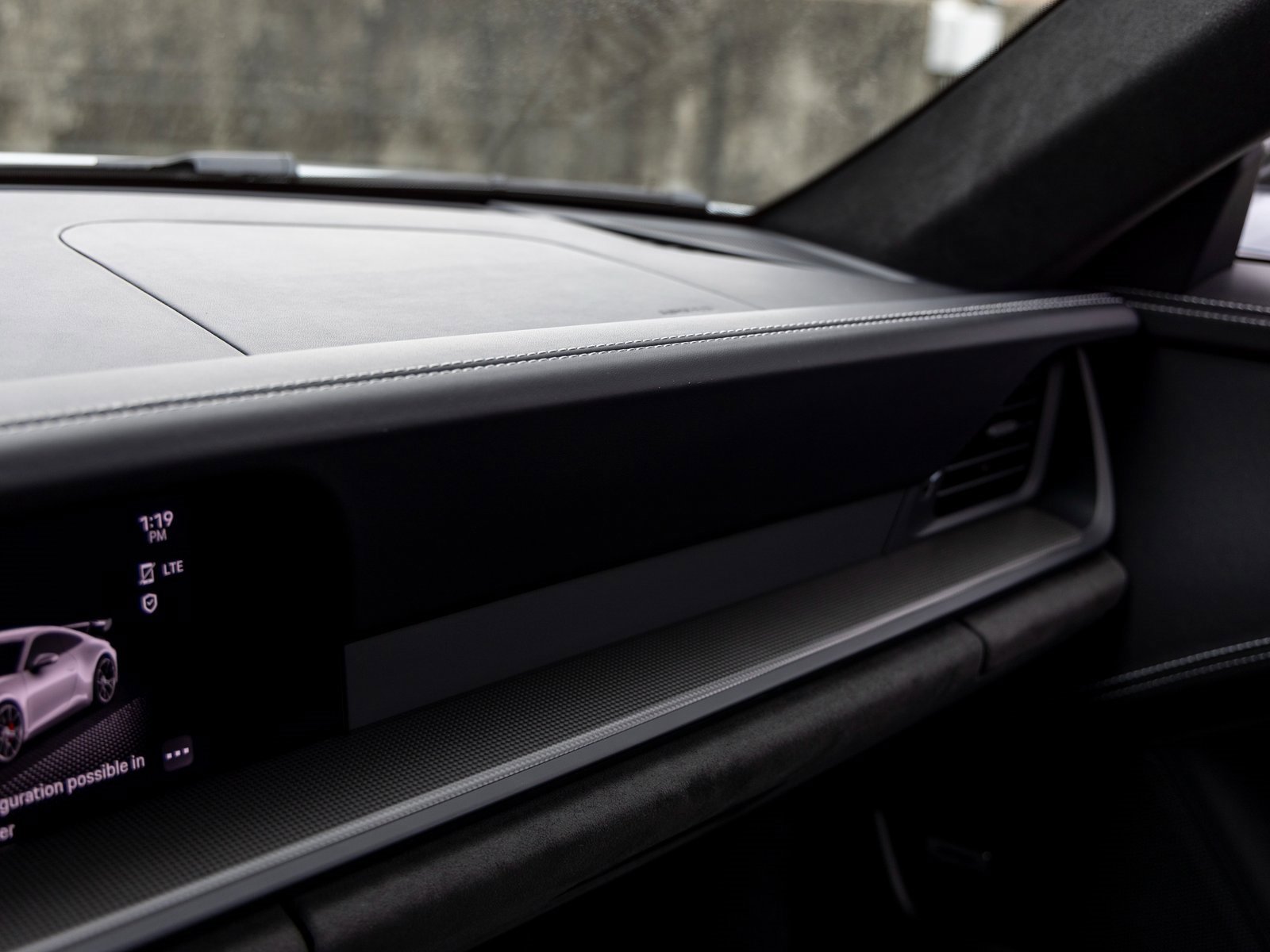 Used 2022 Porsche 911 GT3 image 40