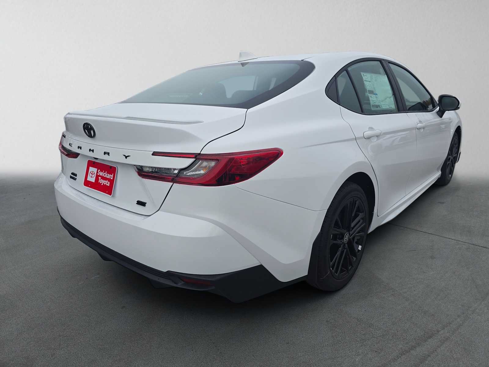 New 2026 Toyota Camry SE AWD/4WD image 3