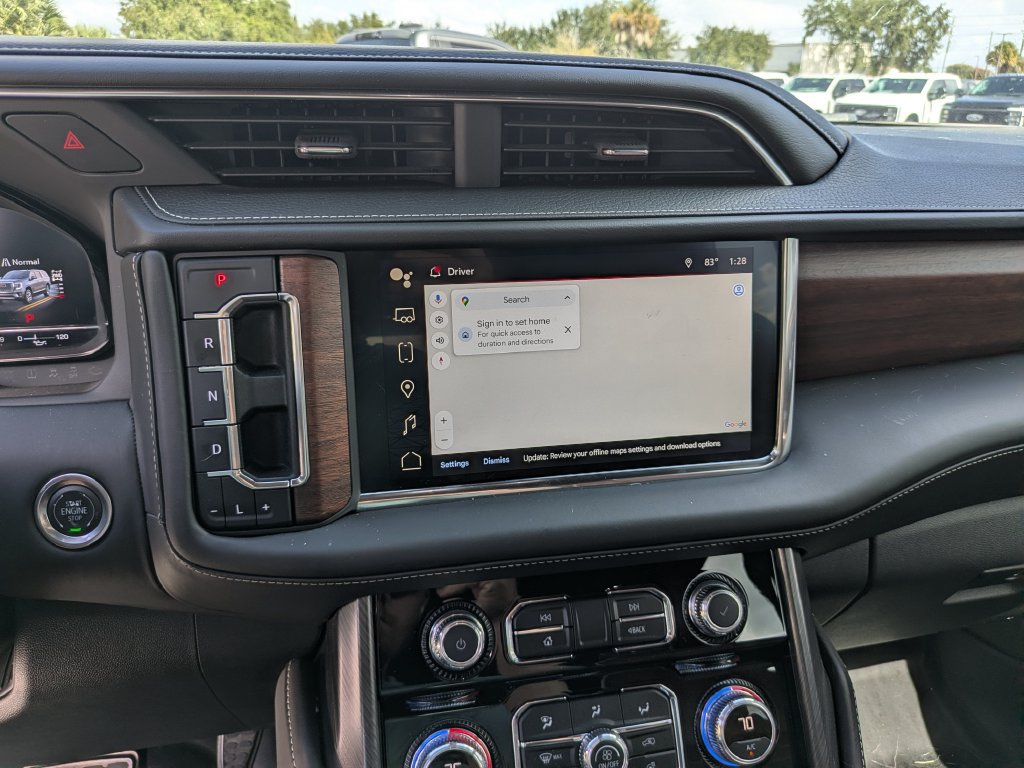 Used 2024 GMC Yukon Denali Ultimate AWD/4WD image 28