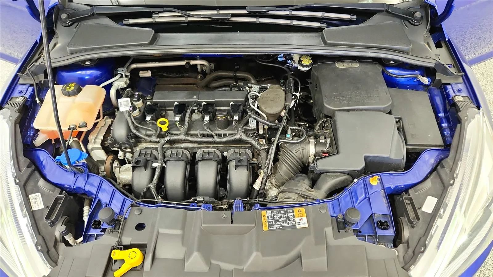 Used 2015 Ford Focus Titanium FWD image 20