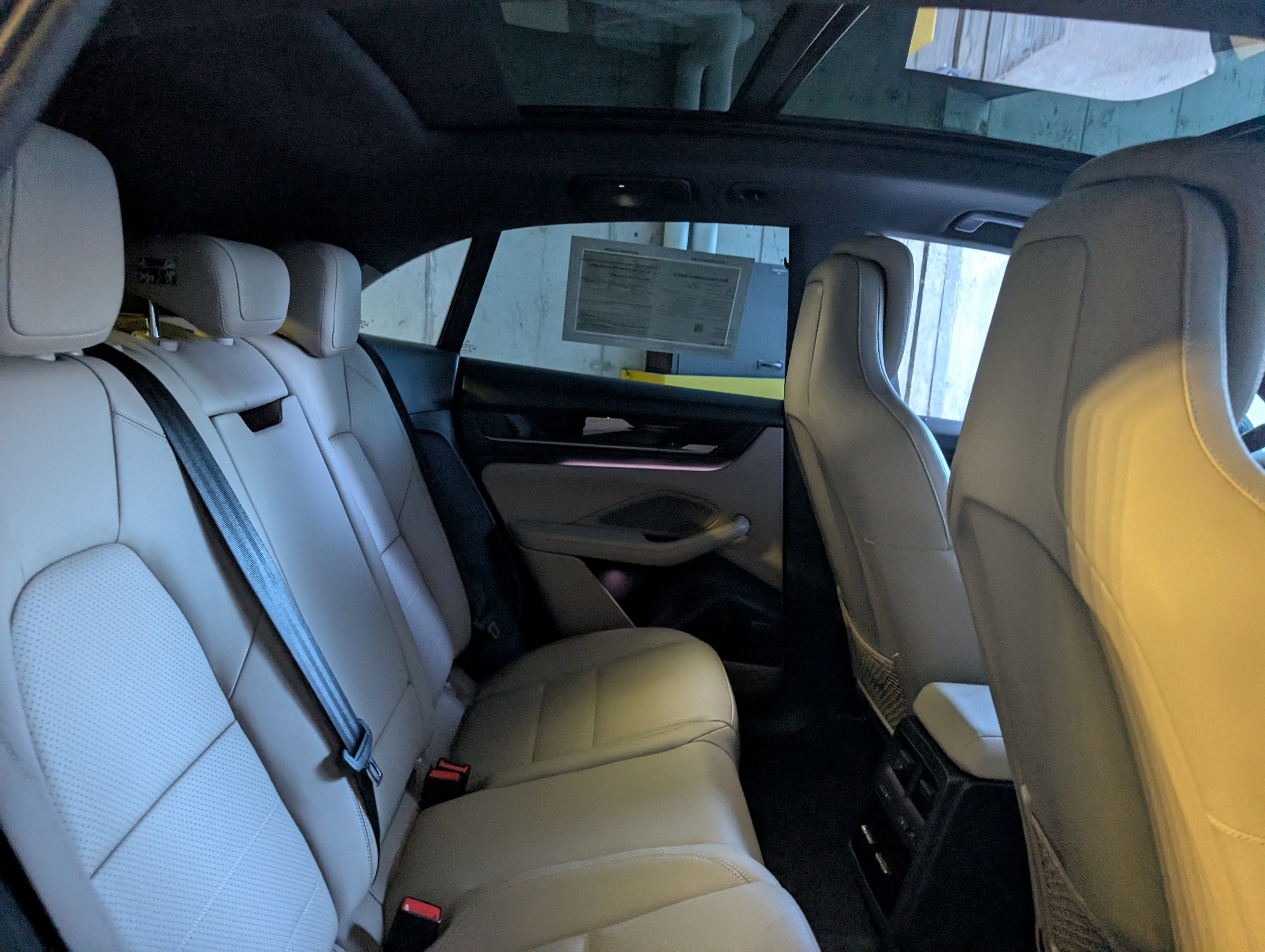 Used 2025 Porsche Macan Electric image 25