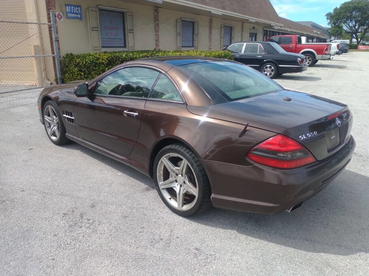 Used 2012 Mercedes-Benz SL 550 image 5