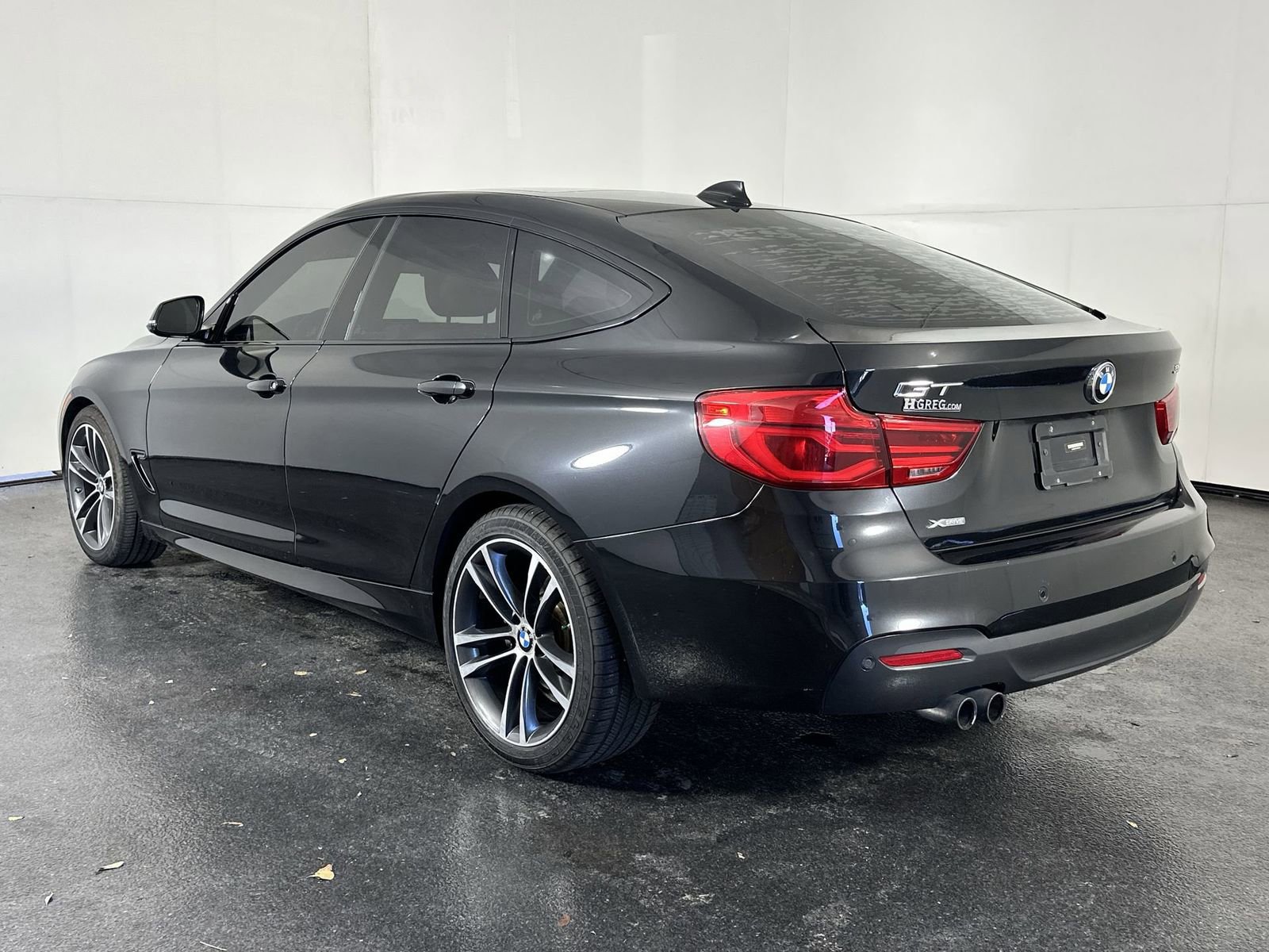 Used 2017 BMW 330i Gran Turismo xDrive image 9