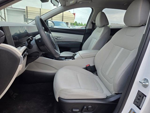 Used 2025 Hyundai Tucson SEL FWD image 23