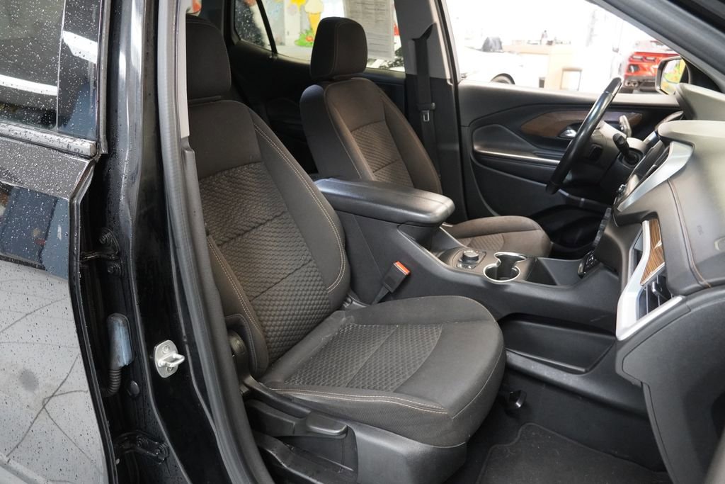 Used 2020 GMC Terrain SLE w/ Driver Convenience Package image 22