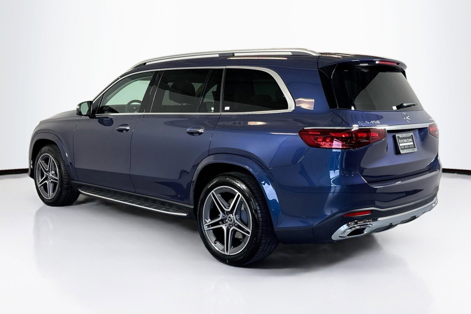 New 2026 Mercedes-Benz GLS 450 4MATIC image 7
