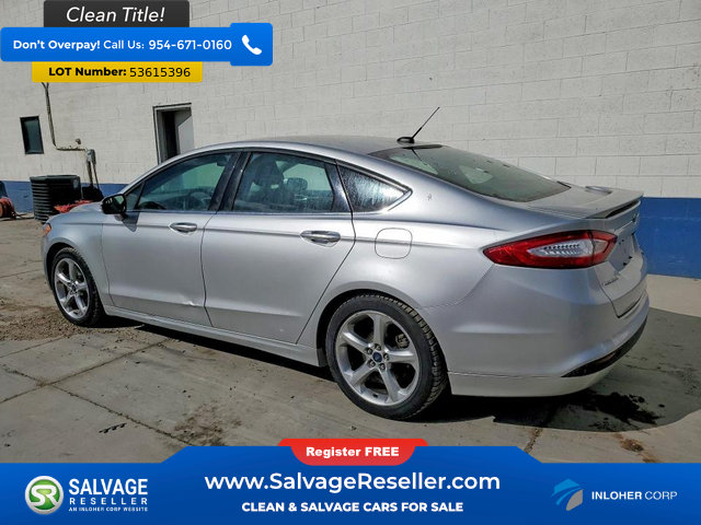 Used 2016 Ford Fusion SE w/ Equipment Group 201A FWD image 3