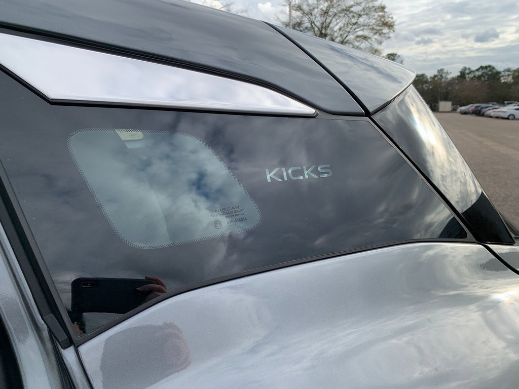 New 2026 Nissan Kicks S image 7