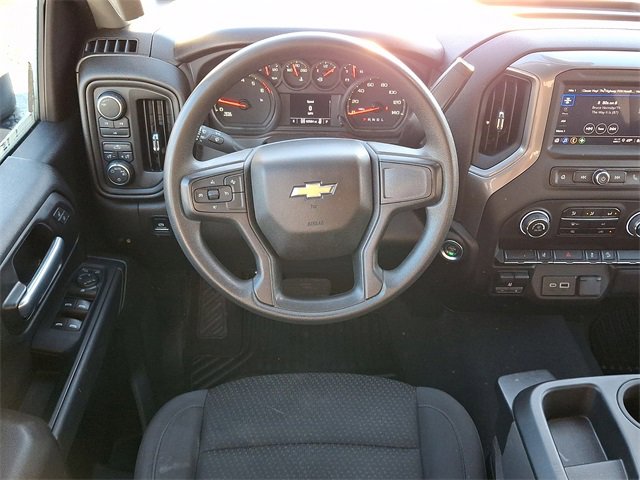 Used 2025 Chevrolet Silverado 2500 Custom w/ Z71 Off-Road Package image 11