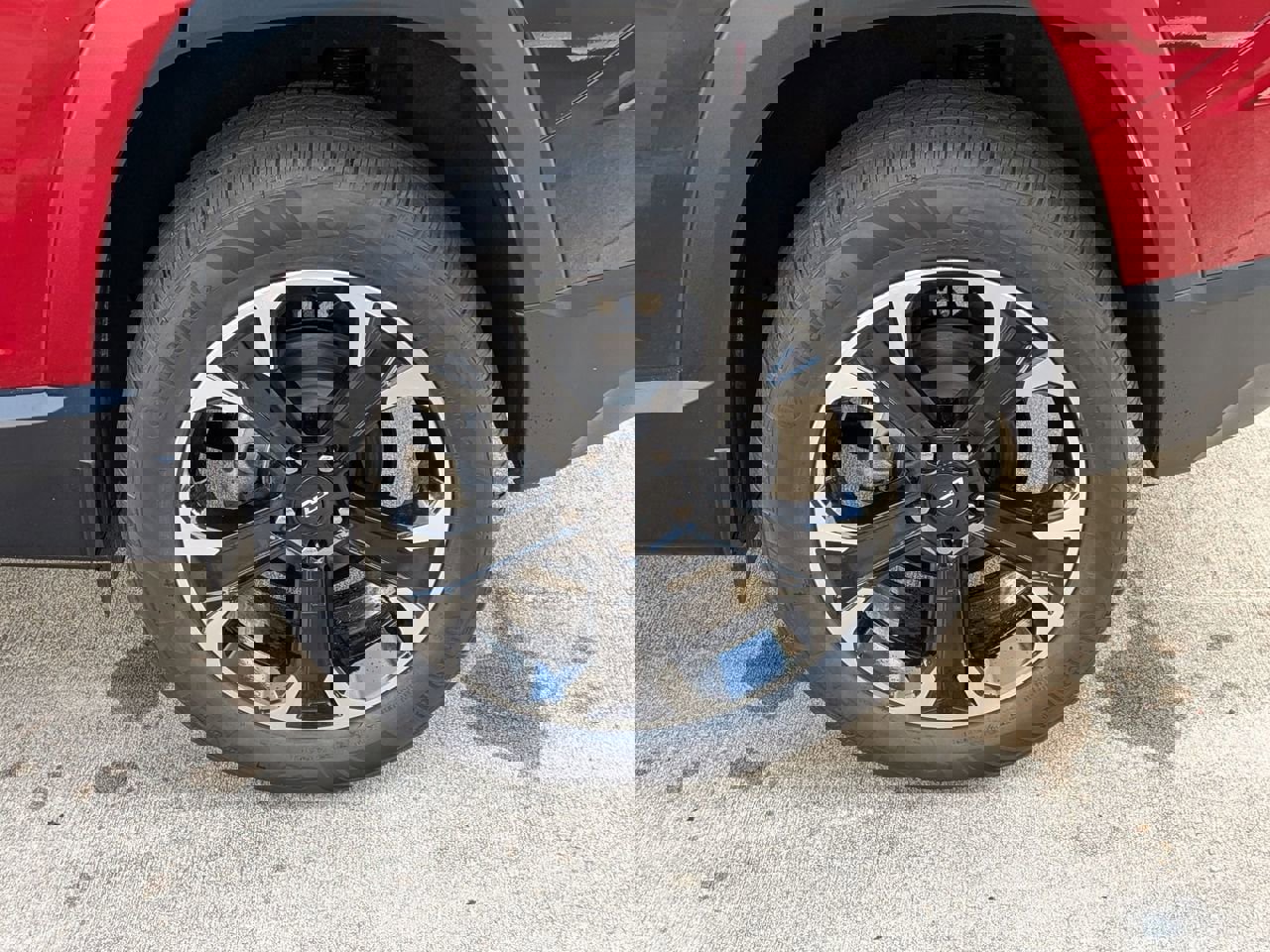 Used 2026 Chevrolet Equinox LT w/ Convenience Package II image 26