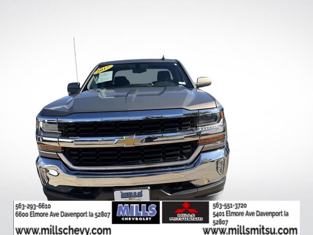 Used 2017 Chevrolet Silverado 1500 LT w/ All Star Edition AWD/4WD image 2