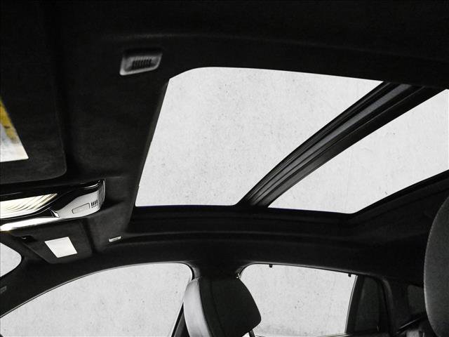 Used 2024 BMW X6 M60i image 16