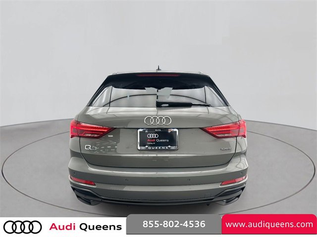 Used 2022 Audi Q3 2.0T Premium Plus image 3