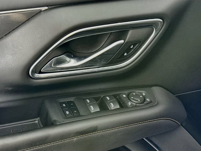 Used 2023 GMC Yukon AT4 AWD/4WD image 18