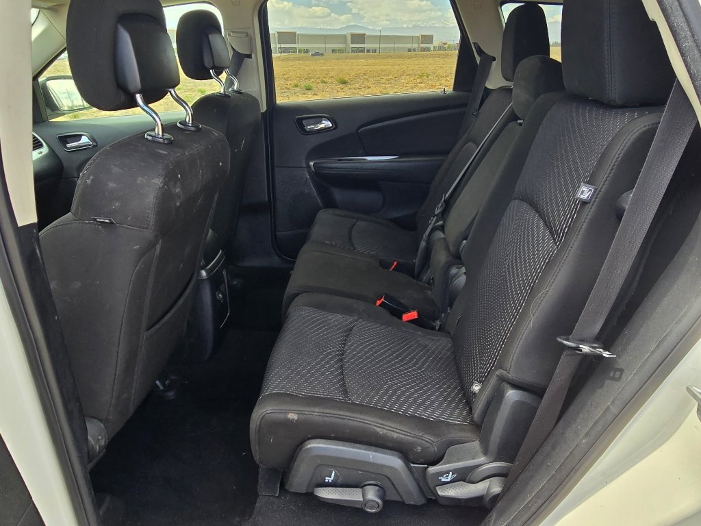 Used 2020 Dodge Journey SE image 12