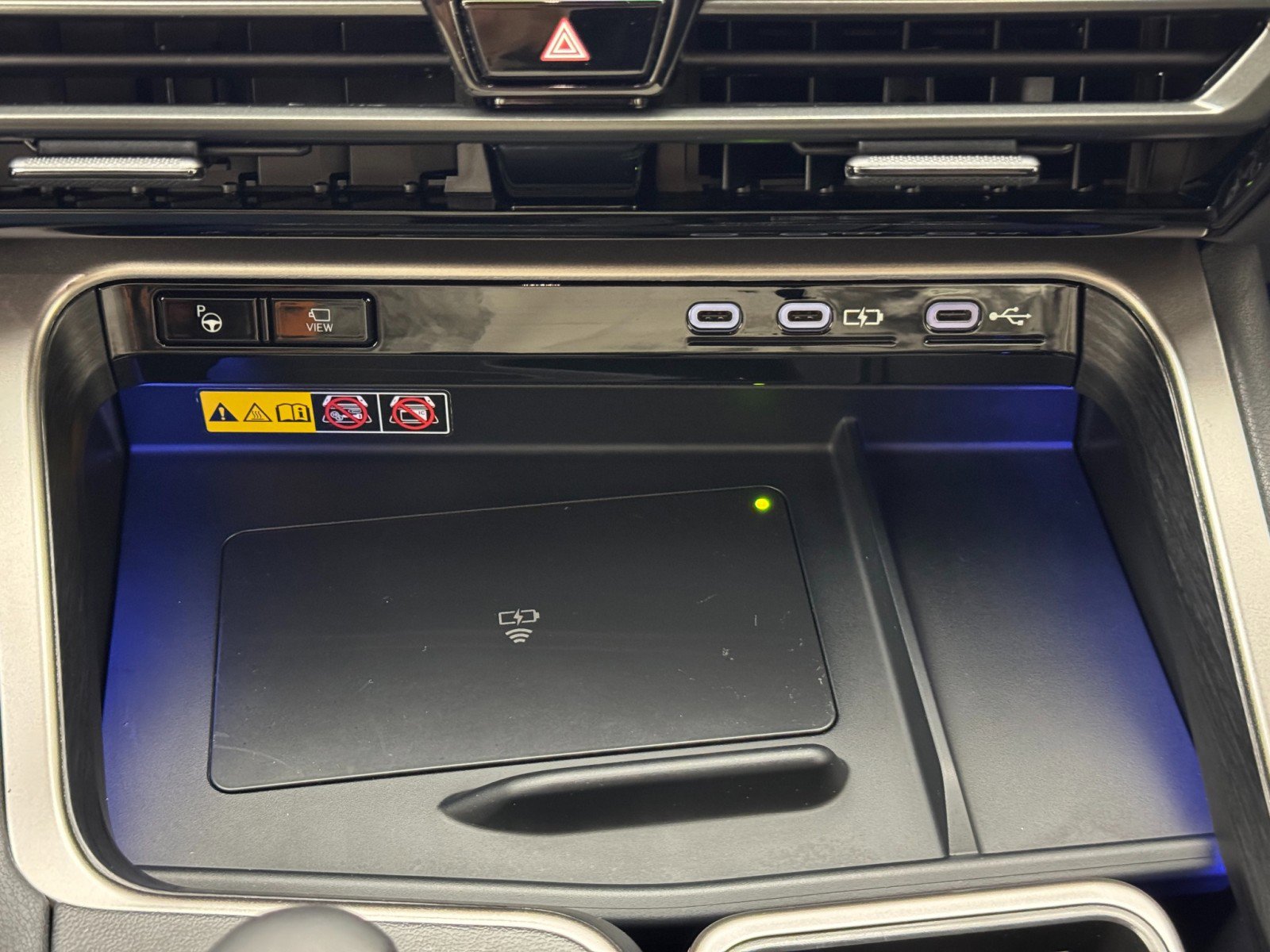 Used 2025 Lexus TX 500h AWD w/ Technology Package image 29